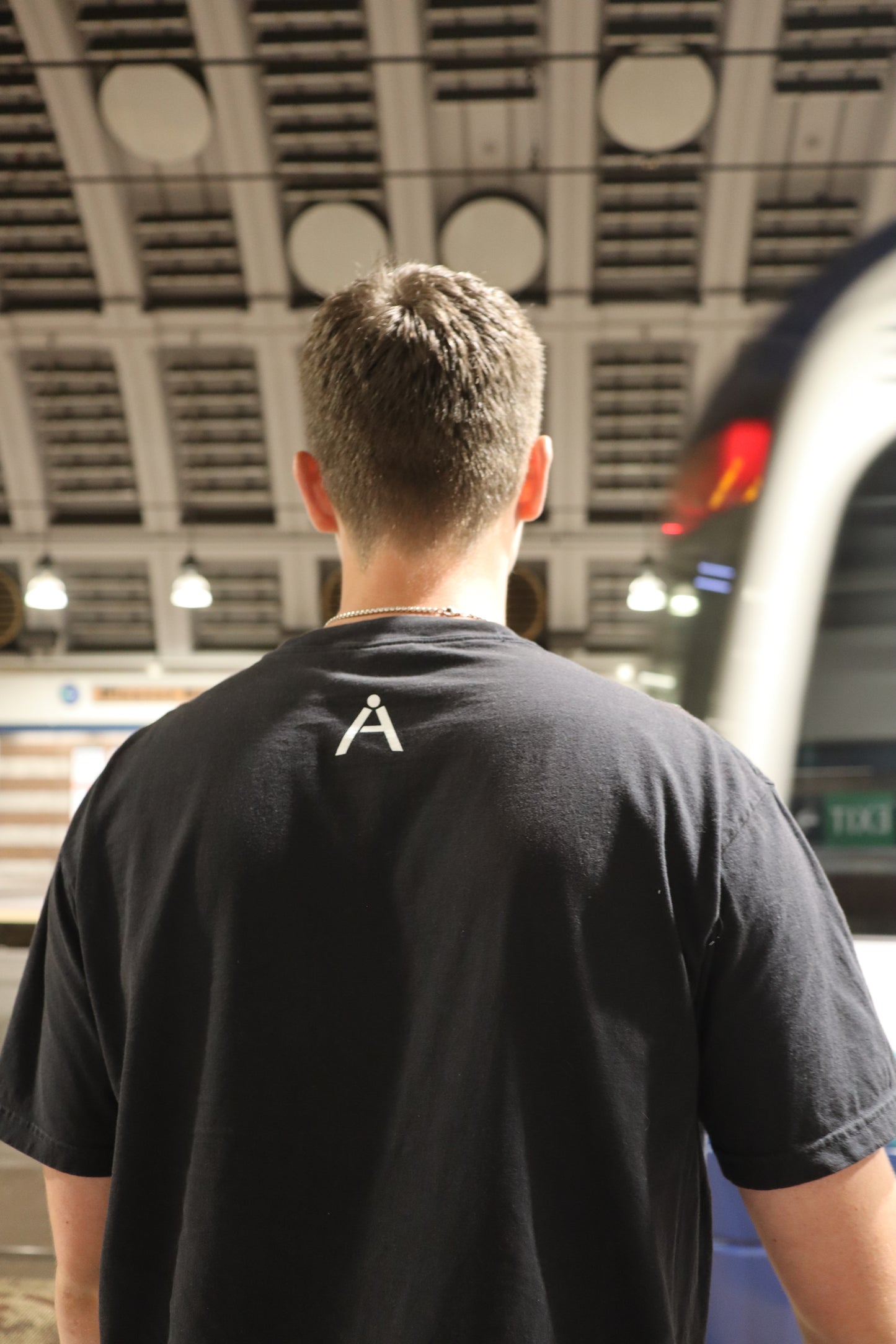 Inevitable Athlete Tee - Black